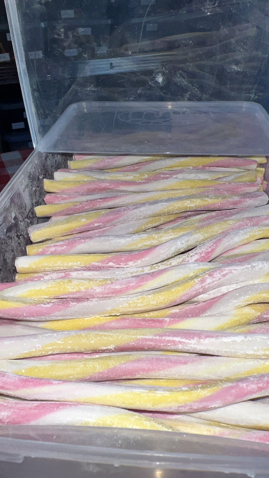 Tube à la fraise banane et à la crème